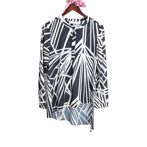 Crosby‎ Geometric Long Sleeve Blouse Size M - Picture 1 of 7